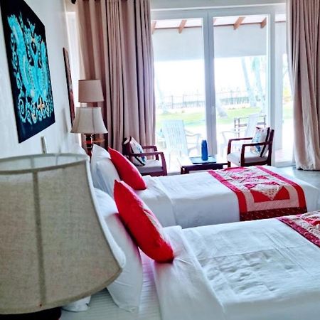 Arhimser Villa-Superb 4 Bedroom Beachfront For 8 In Ranna, Tangalle, Bb, Pool, Free Pick Up For 7 Night Stays Arriving Together, Serviced, Taxes Included Extérieur photo