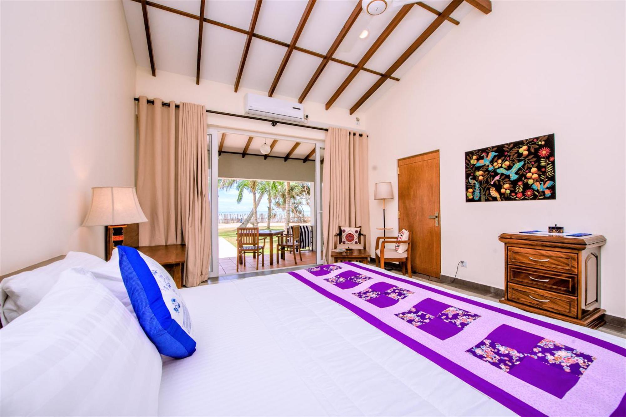 Arhimser Villa-Superb 4 Bedroom Beachfront For 8 In Ranna, Tangalle, Bb, Pool, Free Pick Up For 7 Night Stays Arriving Together, Serviced, Taxes Included Extérieur photo