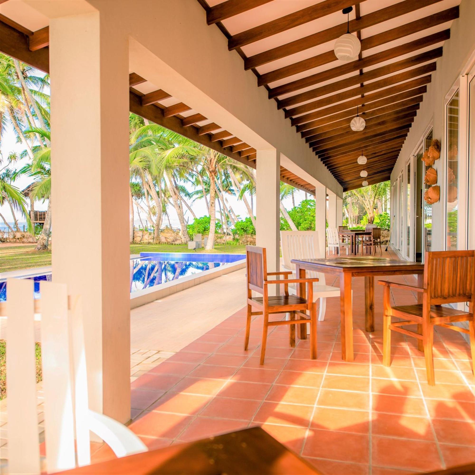 Arhimser Villa-Superb 4 Bedroom Beachfront For 8 In Ranna, Tangalle, Bb, Pool, Free Pick Up For 7 Night Stays Arriving Together, Serviced, Taxes Included Extérieur photo