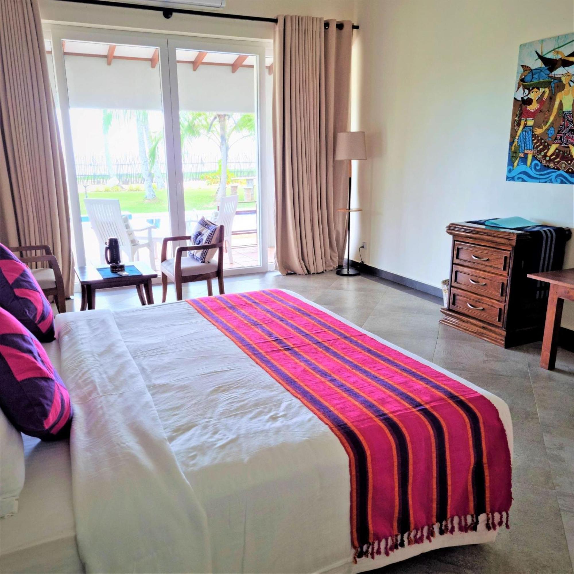 Arhimser Villa-Superb 4 Bedroom Beachfront For 8 In Ranna, Tangalle, Bb, Pool, Free Pick Up For 7 Night Stays Arriving Together, Serviced, Taxes Included Extérieur photo