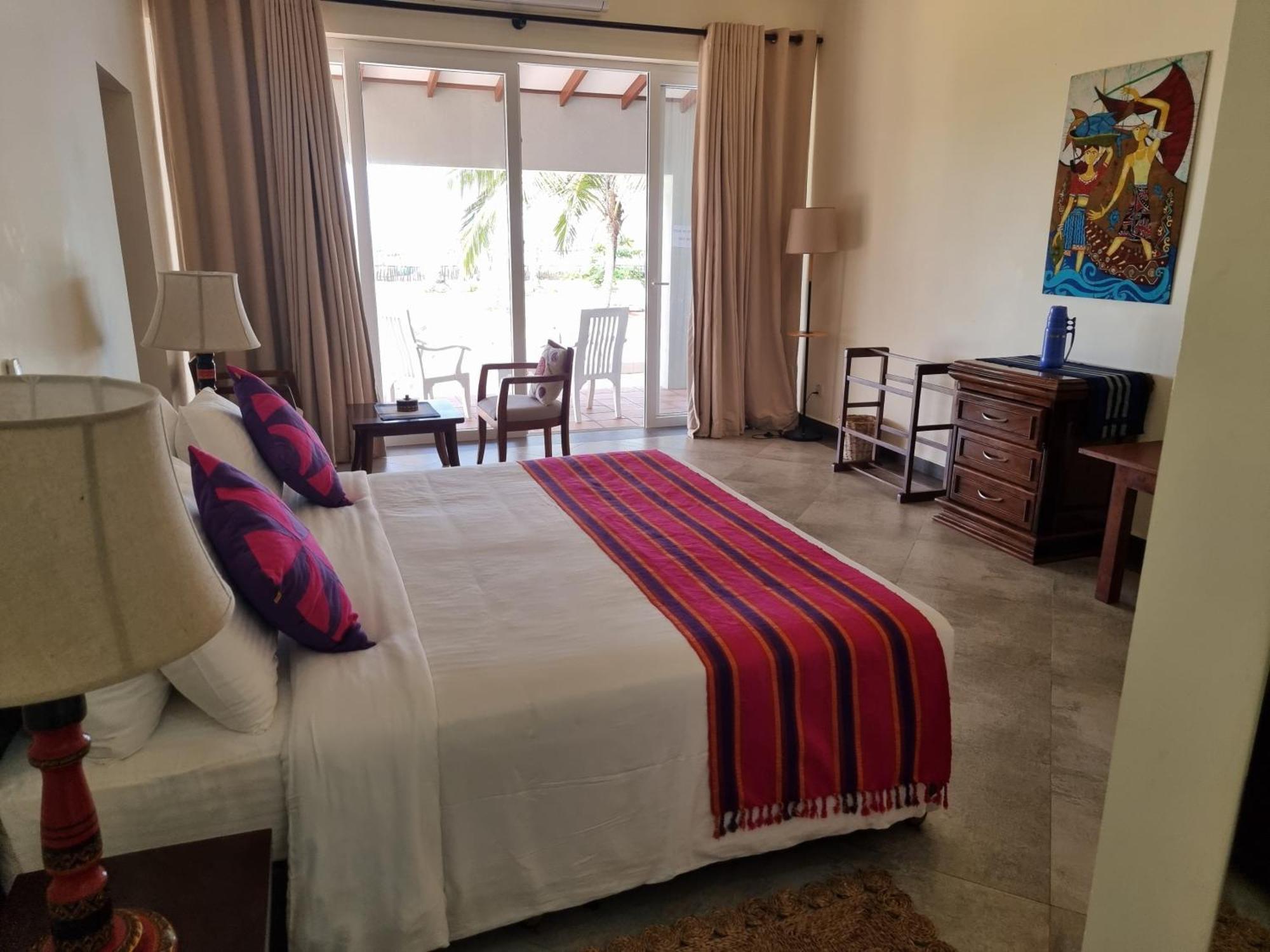 Arhimser Villa-Superb 4 Bedroom Beachfront For 8 In Ranna, Tangalle, Bb, Pool, Free Pick Up For 7 Night Stays Arriving Together, Serviced, Taxes Included Extérieur photo