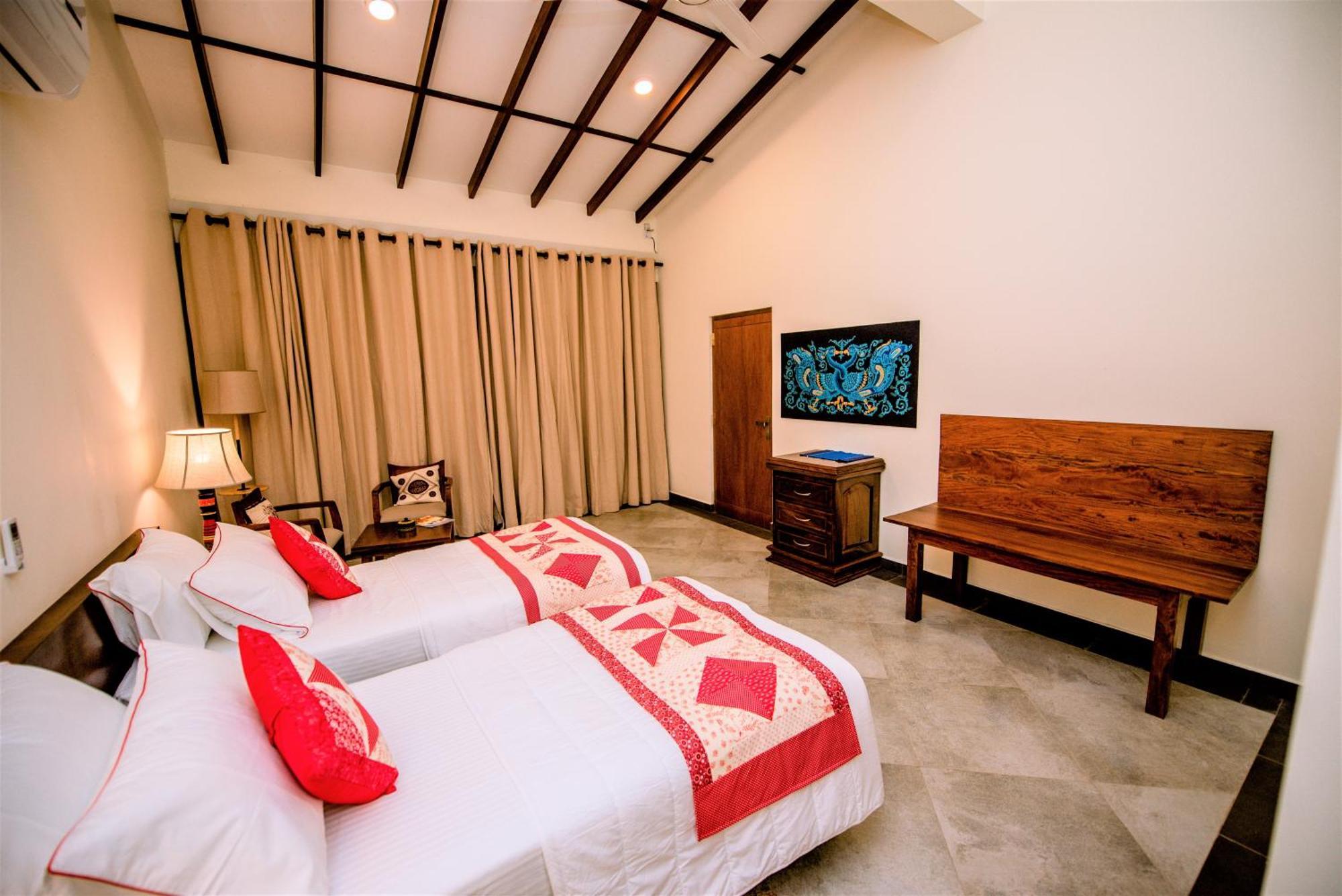 Arhimser Villa-Superb 4 Bedroom Beachfront For 8 In Ranna, Tangalle, Bb, Pool, Free Pick Up For 7 Night Stays Arriving Together, Serviced, Taxes Included Extérieur photo