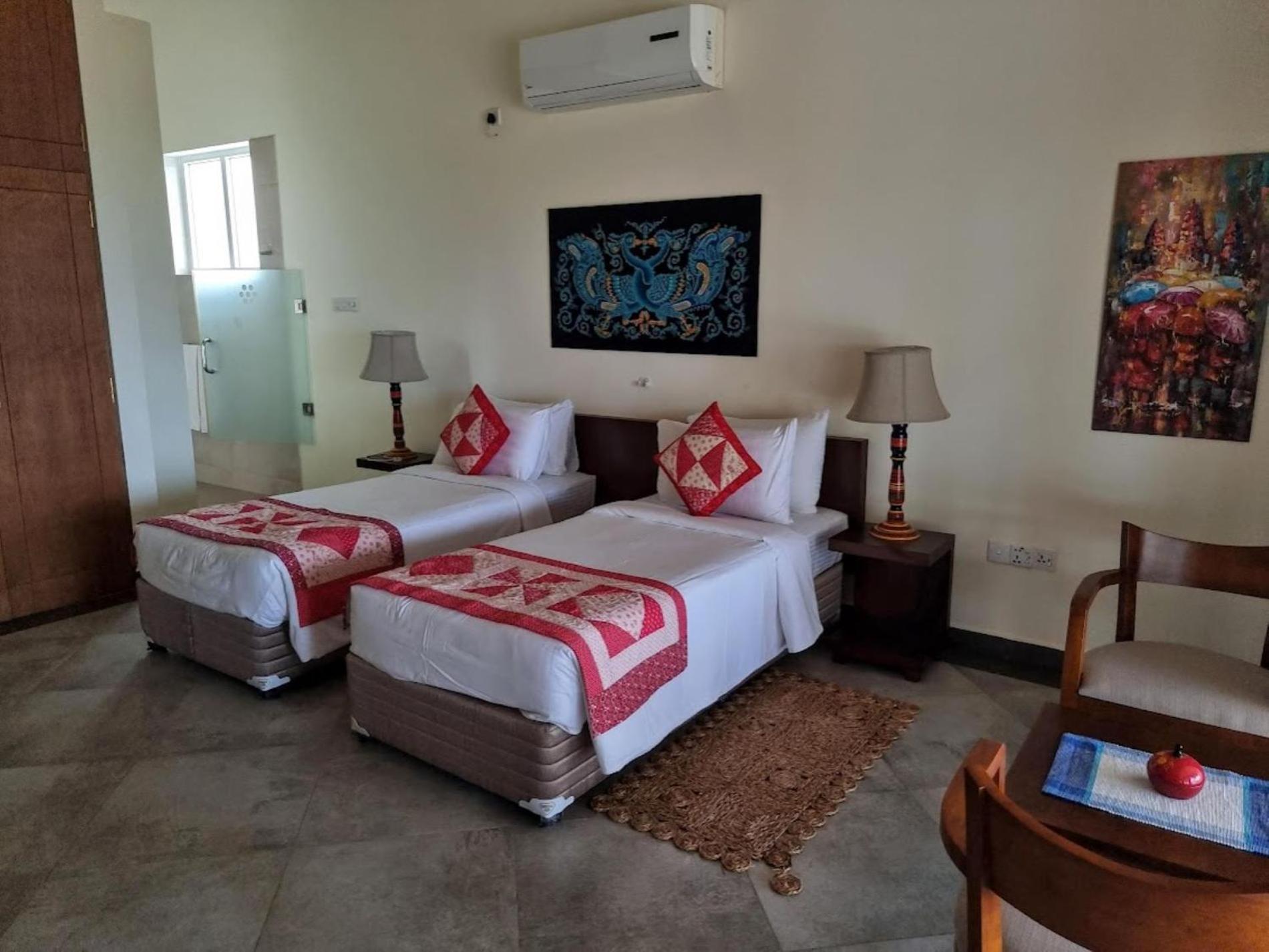 Arhimser Villa-Superb 4 Bedroom Beachfront For 8 In Ranna, Tangalle, Bb, Pool, Free Pick Up For 7 Night Stays Arriving Together, Serviced, Taxes Included Extérieur photo