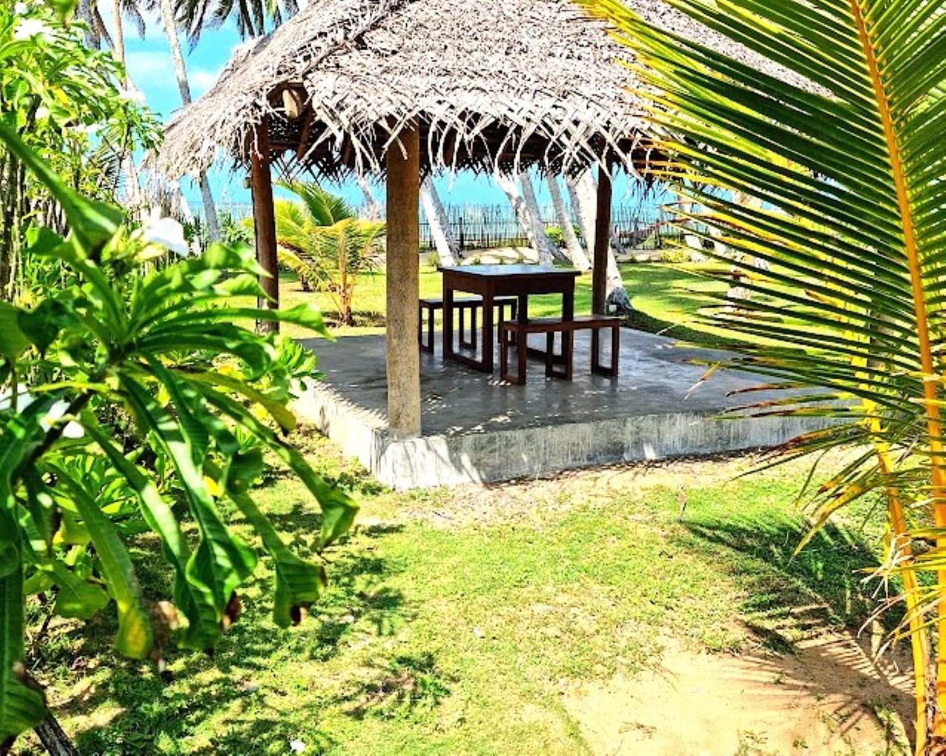 Arhimser Villa-Superb 4 Bedroom Beachfront For 8 In Ranna, Tangalle, Bb, Pool, Free Pick Up For 7 Night Stays Arriving Together, Serviced, Taxes Included Extérieur photo