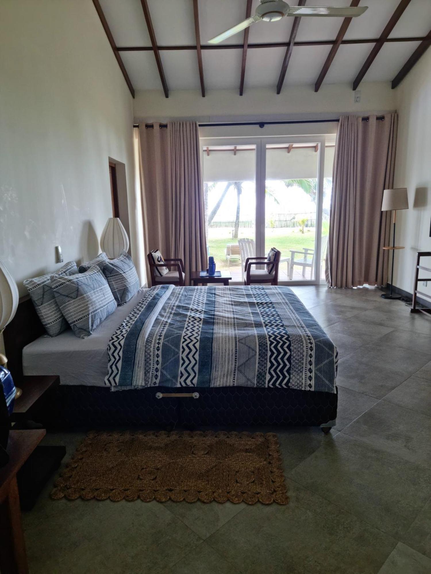 Arhimser Villa-Superb 4 Bedroom Beachfront For 8 In Ranna, Tangalle, Bb, Pool, Free Pick Up For 7 Night Stays Arriving Together, Serviced, Taxes Included Extérieur photo